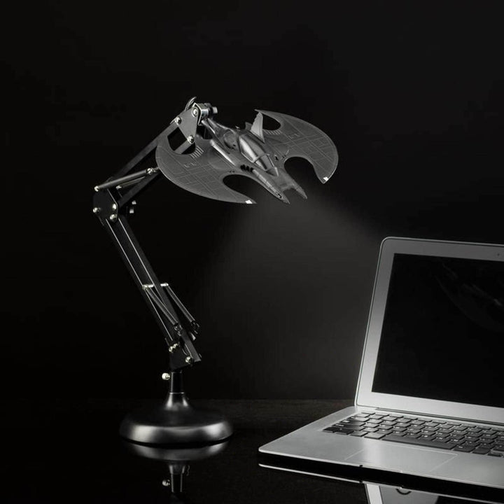 DC Comic's Batman Bordlampe Batwing - Supernerds